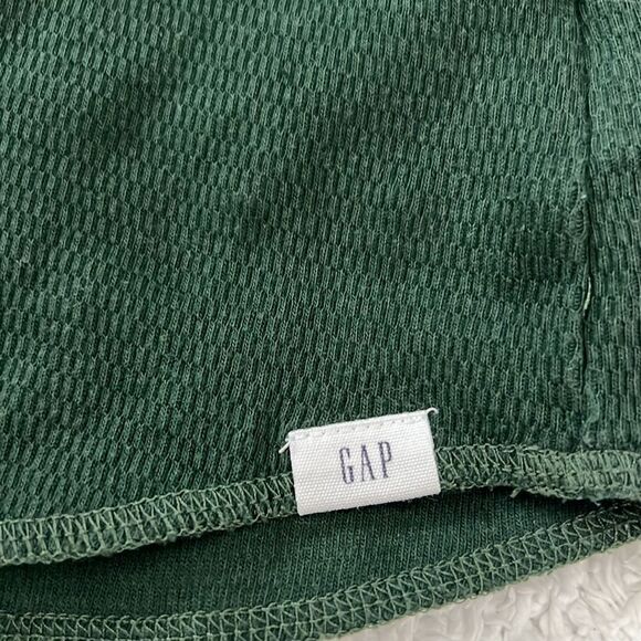 Baby Gap long sleeve thermal (set of 2) - Picture 5 of 8